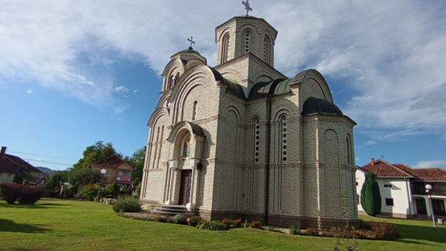 Crkva Svetog cara Lazara Mataruška banja