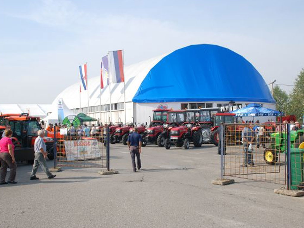 Agrotržni centar Knez Ivo od Semberije